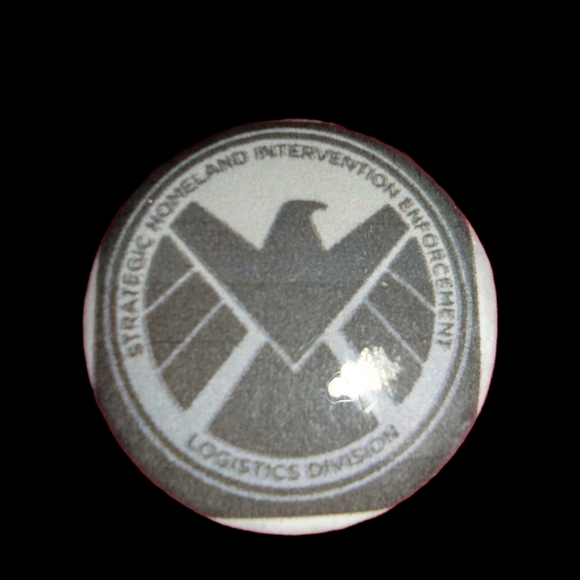 NASA, Squatch Unlimited Themed Magnetic Necklace - Picture 2 of 8